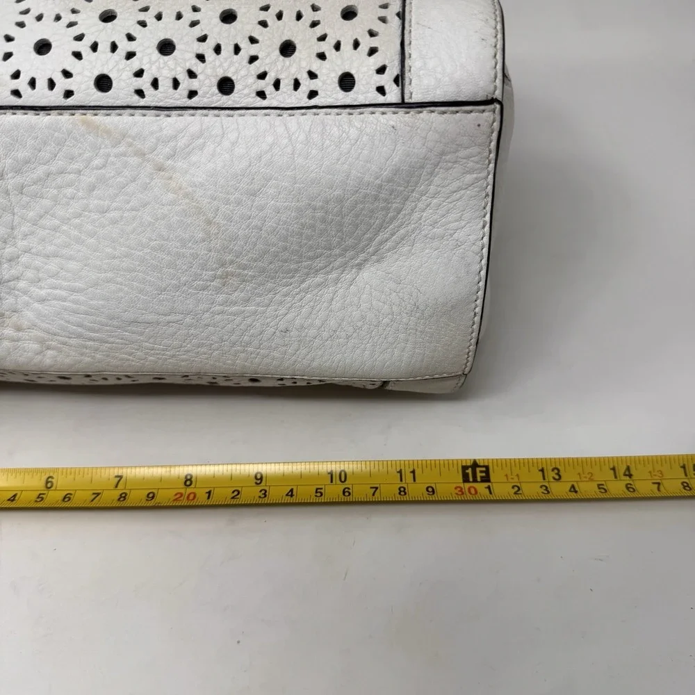 Kate spade perri‎ Lane white cut out bag shouder bag